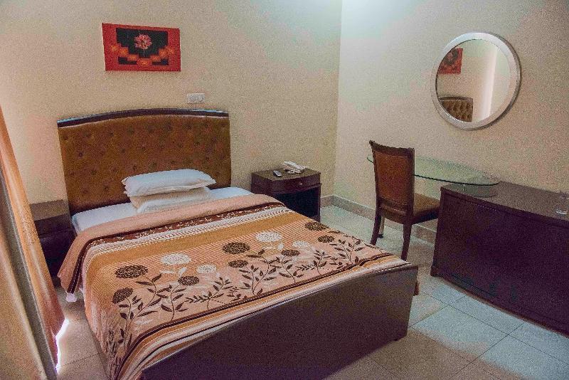 Amaris Hotel 키갈리 외부 사진